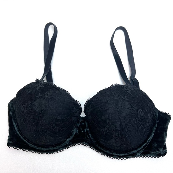 Victoria’s Secret Dream Angels Lightly-Lined Demi Bra - Picture 1 of 15